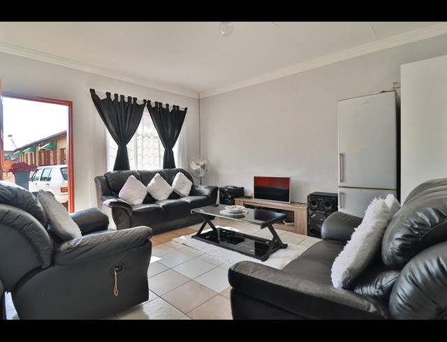 M² BUILDING FOR SALE IN ENNERDALE